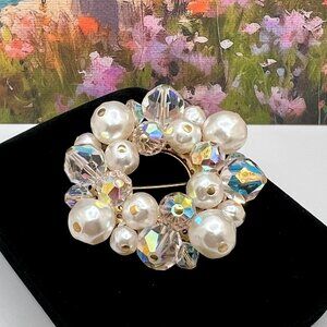 Glass Bead and Pearl Wreath Brooch